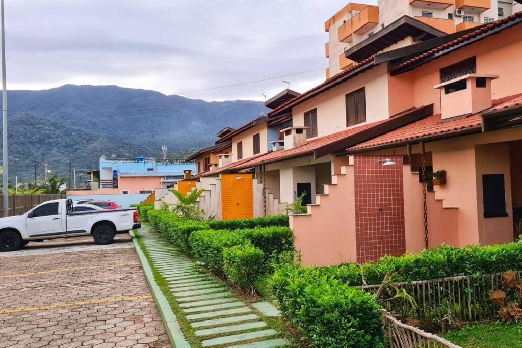 100Mts Da Praia Com Churrasqueira, Piscina E Wi-Fi Caraguatatuba Exterior foto